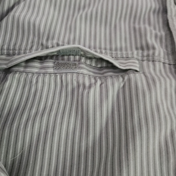 THE NORTH FACE Men's Nylon Stripe Button-Up Shirt grey medium - Picture 7 of 15
